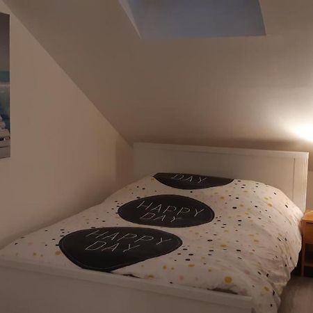 Guibert 19 Studio Combles Wifi Sweet Home Caudebec-les-Elbeuf Esterno foto
